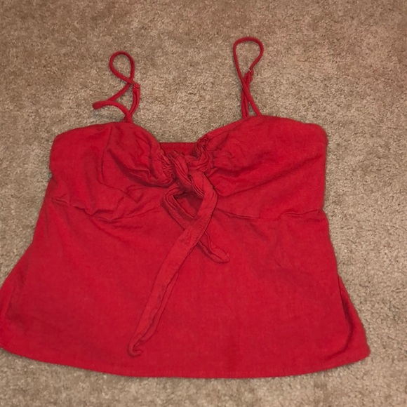 red brandy melville small tie on the front top - Picture 1 of 2